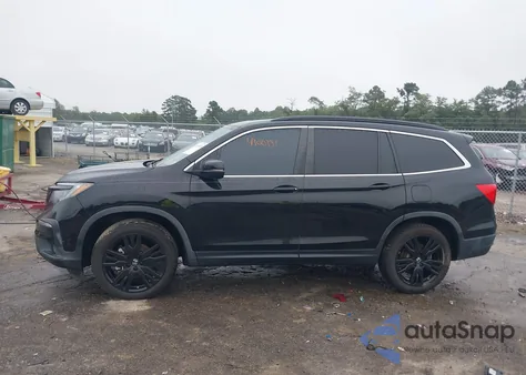 2021 Honda Pilot Awd Special Edition z USA, uszkodzony, nr VIN 5FNYF6H20MB012053